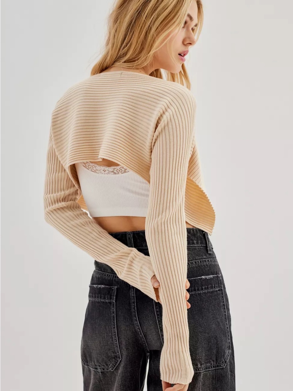 NWT Urban Outfitters Karla Ribbed Shrug Cardigan Bolero Cropped Ivory Beige Cozy